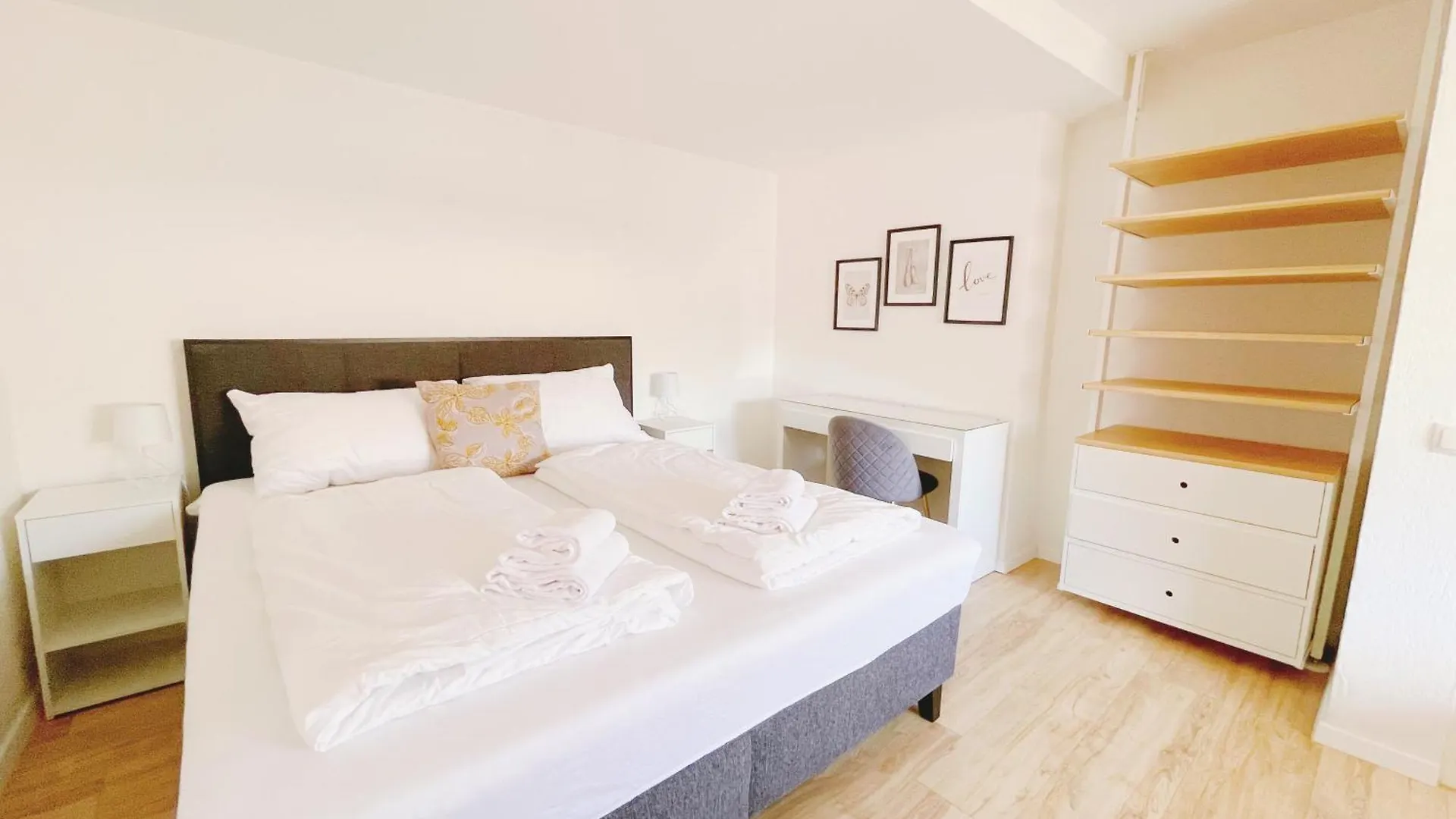 Contactless Self-Check-In - Stayhere Central City Studio 14 location